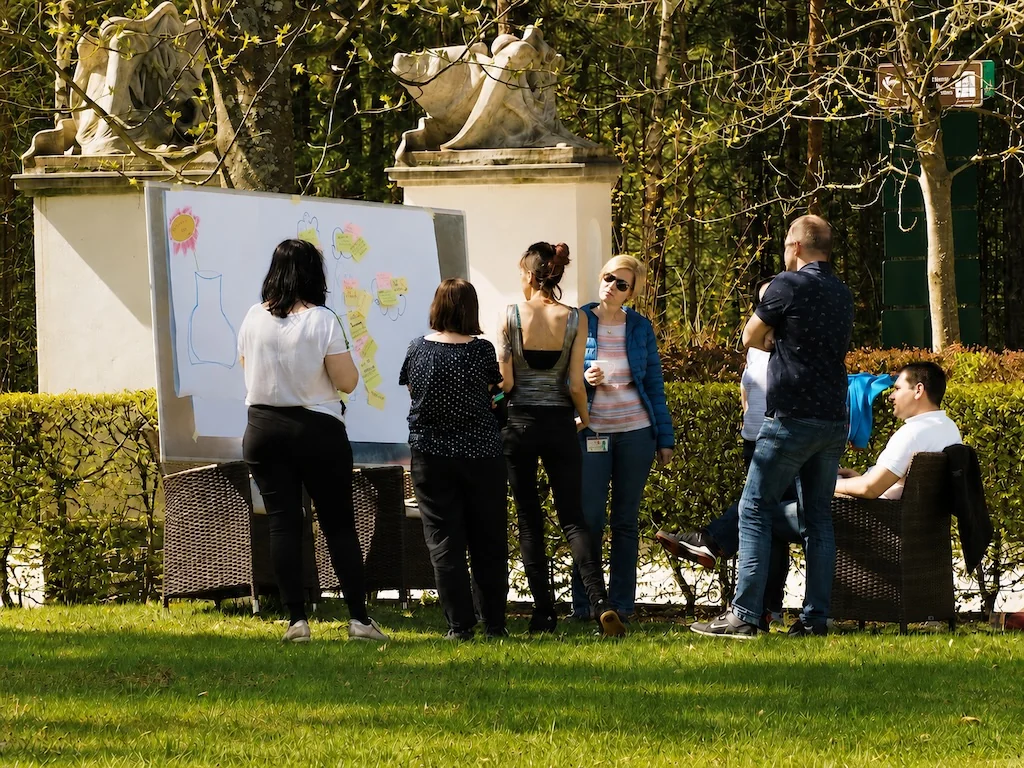 Outdoor strategy workshop with flipchart